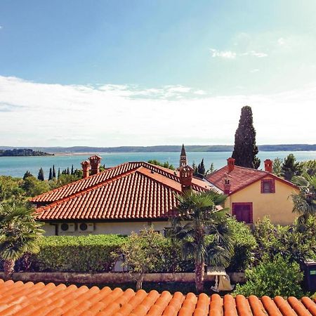 Awesome Apartment In Portoroz With Wifi Ngoại thất bức ảnh
